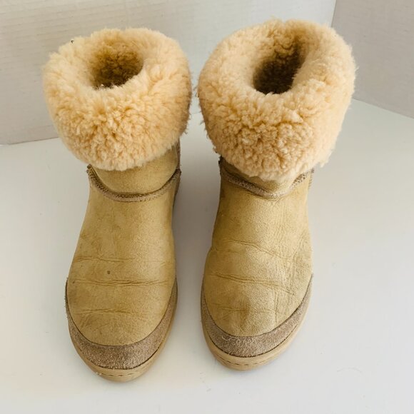 Men\'s UGG Australia CLASSIC SHORT 8\